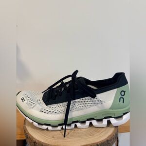 ON Women's Athletic Shoes - Black and Green